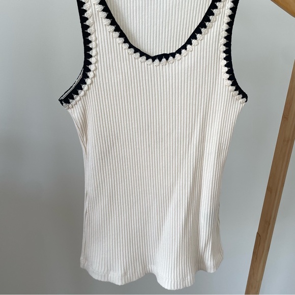 ✨SOLD✨ H&M Embroidered Ribbed Knit Tank Top in Cream - Small - Picture 3 of 7